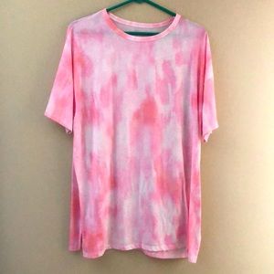 Old Navy activewear tee